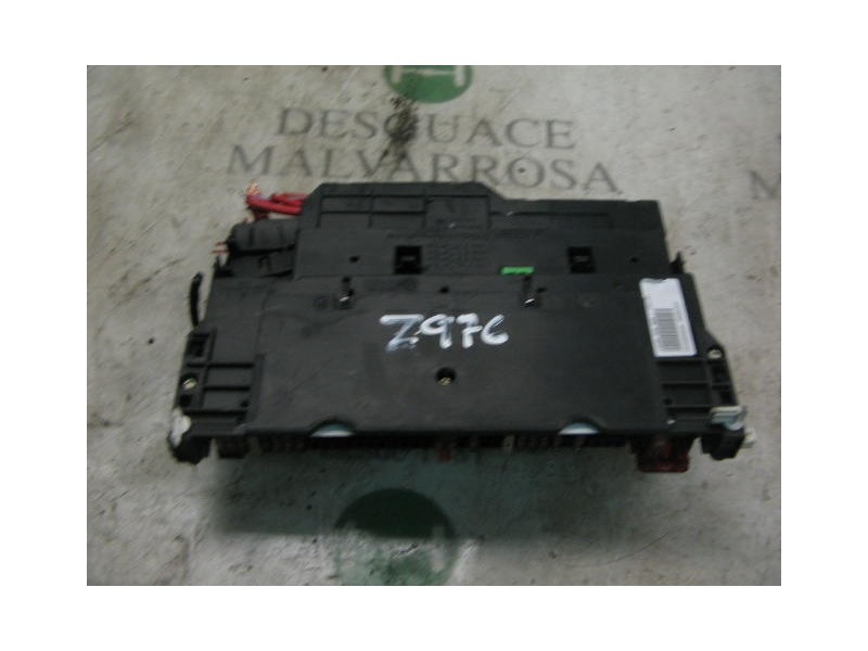 Recambio de caja reles / fusibles para bmw serie 3 berlina (e46) 2.0 16v diesel cat referencia OEM IAM   