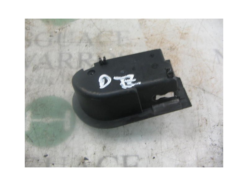 Recambio de maneta interior delantera izquierda para ford mondeo berlina/familiar (fd) clx berlina referencia OEM IAM   