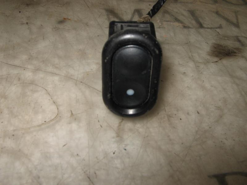 Recambio de mando elevalunas delantero derecho para opel tigra 1.6 16v referencia OEM IAM   