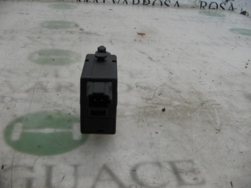 Recambio de motor c/c porton para opel tigra 1.6 16v referencia OEM IAM   