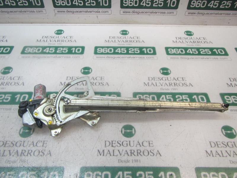 Recambio de elevalunas delantero izquierdo para lexus is200 (ds2/is2) 2.2 d-cat referencia OEM IAM 6980230260  