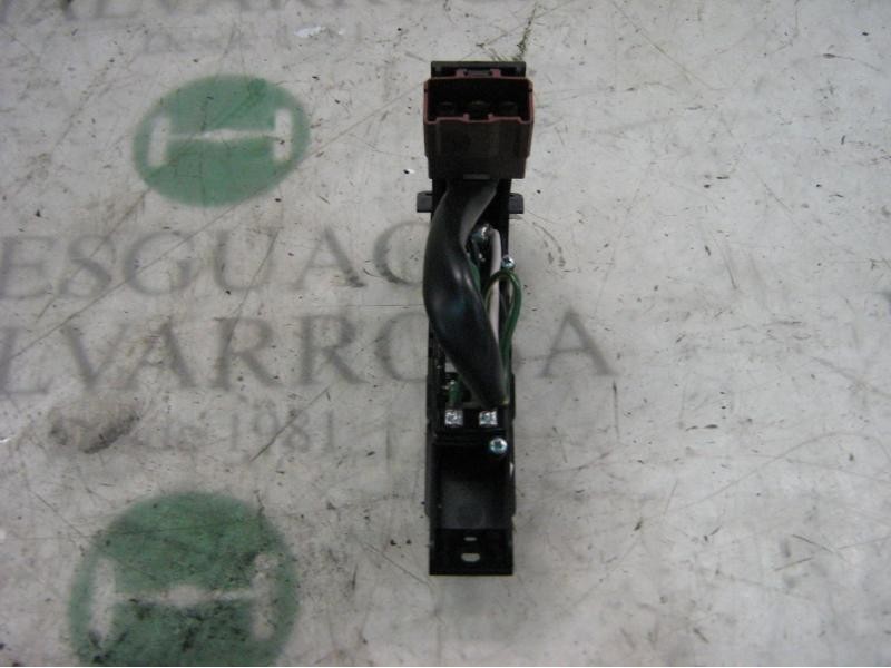 Recambio de mando elevalunas delantero derecho para mg mg zs (t/rt) td referencia OEM IAM   