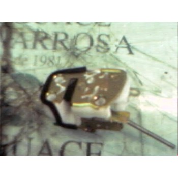 CERRADURA PUERTA DELANTERA DERECHA 