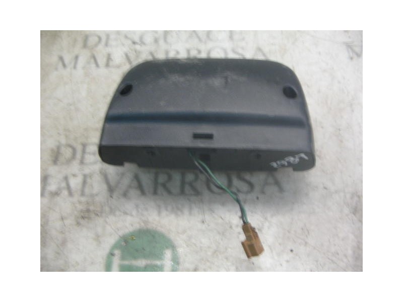 Recambio de piloto trasero central para nissan almera (n15) sr referencia OEM IAM   