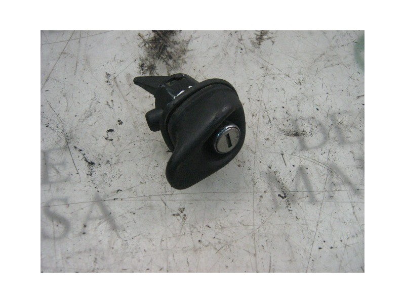 Recambio de maneta porton para seat ibiza (6k) clx referencia OEM IAM   