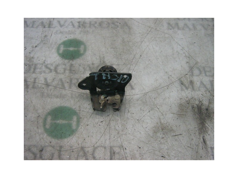 Recambio de maneta porton para fiat punto berl. (176) 1.1 referencia OEM IAM   