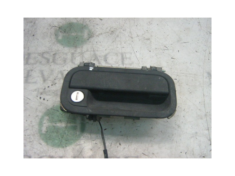 Recambio de maneta exterior delantera derecha para opel corsa b viva referencia OEM IAM   