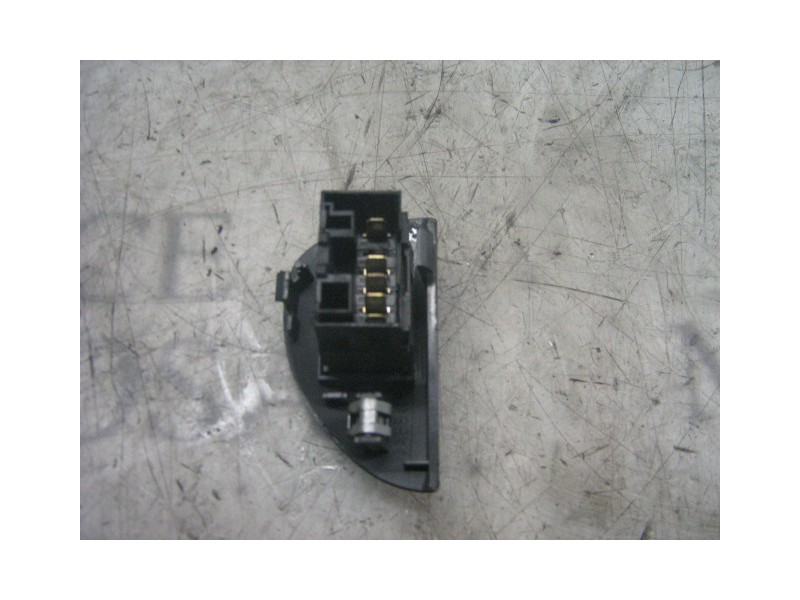 Recambio de mando elevalunas delantero izquierdo para fiat seicento (187) 1.1 referencia OEM IAM   