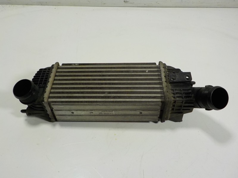 Recambio de intercooler para peugeot 508 2.0 16v hdi fap referencia OEM IAM 0384N4 9683009680 