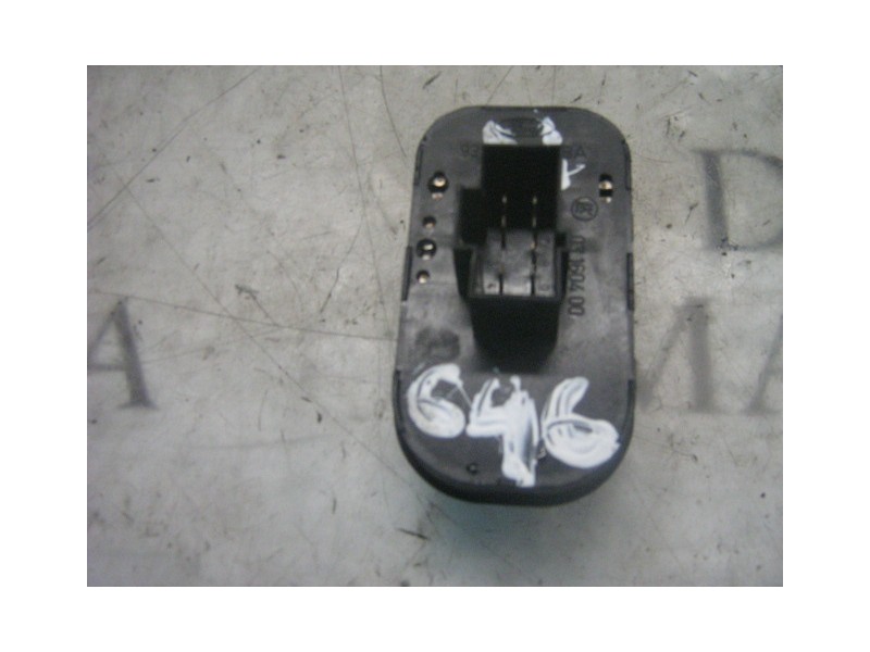 Recambio de mando elevalunas delantero izquierdo para ford mondeo berlina/familiar (fd) ghia berlina referencia OEM IAM   