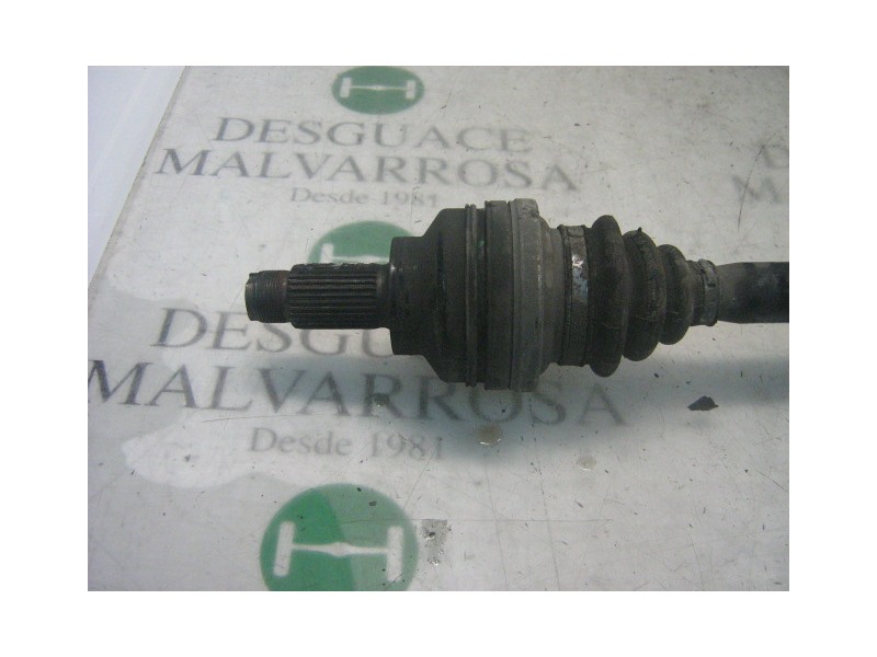 Recambio de transmision trasera derecha para bmw serie 5 berlina (e39) 528i referencia OEM IAM  33211229432 