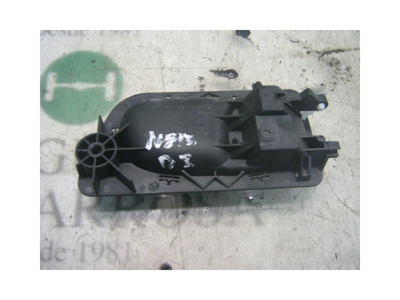 Recambio de maneta interior delantera izquierda para renault laguna (b56) 2.2 dt rt referencia OEM IAM   