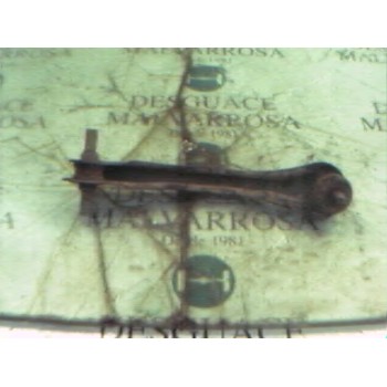 BRAZO SUSPENSION SUPERIOR TRASERO DERECHO 