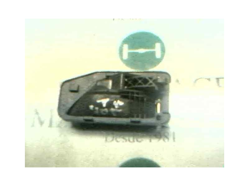 Recambio de maneta interior trasera derecha para peugeot 405 berlina 1.8 diesel referencia OEM IAM   