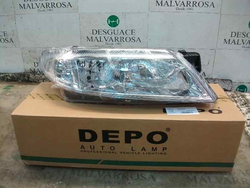 Recambio de faro derecho para renault laguna ii (bg0) 1.9 dci diesel cat referencia OEM IAM  31273502 