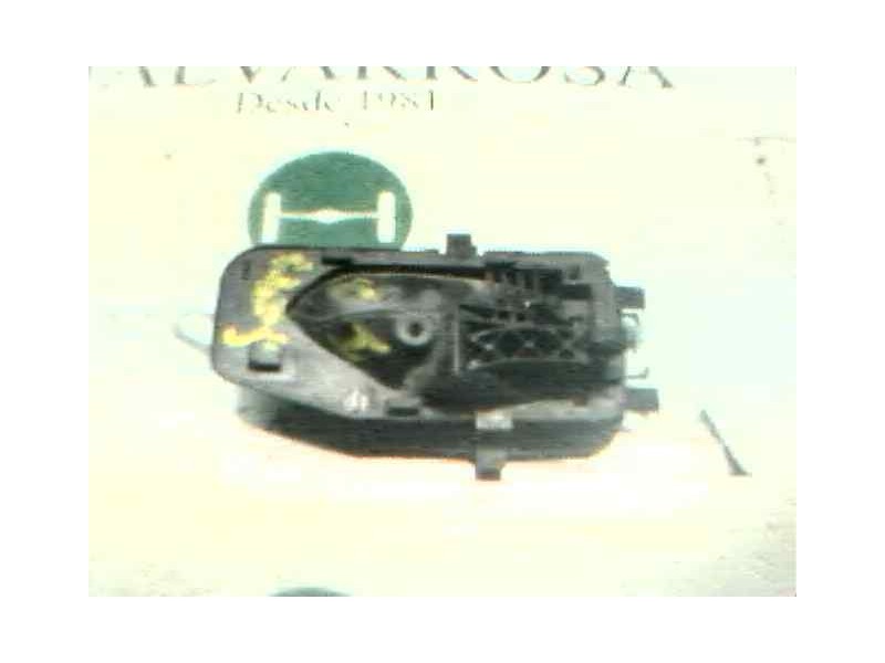 Recambio de maneta interior delantera izquierda para peugeot 405 berlina 1.8 diesel referencia OEM IAM   