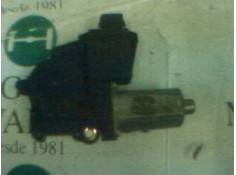 Recambio de motor elevalunas delantero derecho para opel vectra b berlina comfort referencia OEM IAM    2