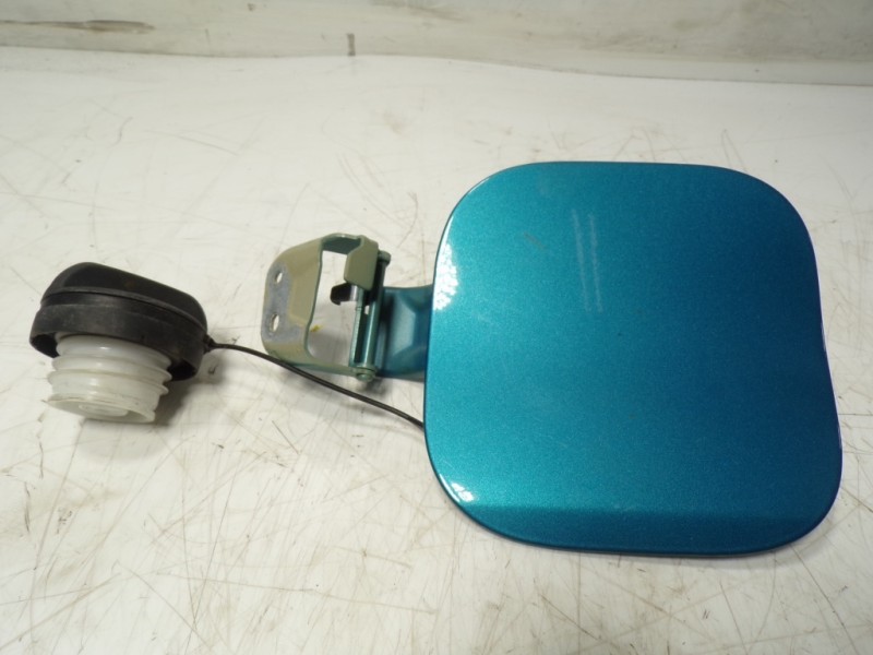 Recambio de tapa combustible para suzuki vitara 1.4 16v boosterjet cat referencia OEM IAM 6485054P00000  