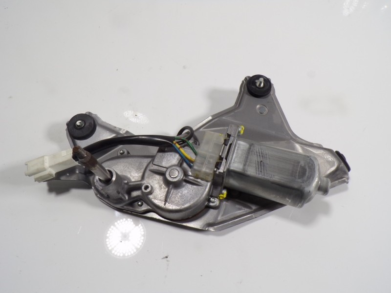 Recambio de motor limpia trasero para toyota prius (nhw20) 1.5 cat referencia OEM IAM 8513047010  