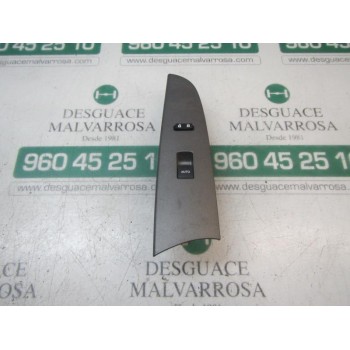 MANDO ELEVALUNAS DELANTERO DERECHO 8481033110 