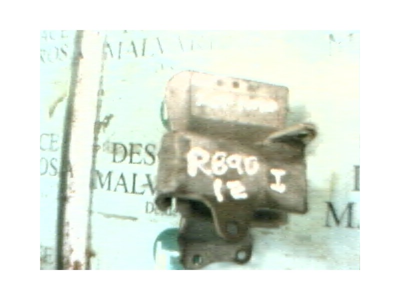 Recambio de soporte motor delantero para nissan serena (c23m) 1.6 cat referencia OEM IAM   