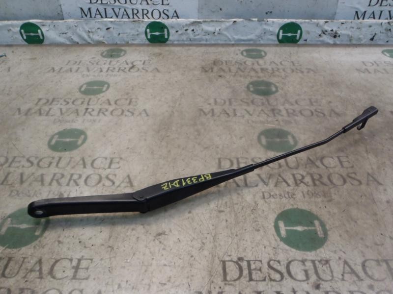 Recambio de brazo limpia delantero izquierdo para ford focus berlina (cap) trend referencia OEM IAM   