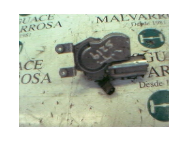 Recambio de motor limpia trasero para opel vectra b berlina comfort referencia OEM IAM   