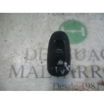 MANDO ELEVALUNAS TRASERO IZQUIERDO 