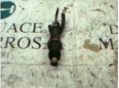 Recambio de inyector para volvo s40 berlina 1.9 turbodiesel referencia OEM IAM   