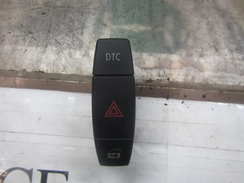 Recambio de warning para bmw serie 1 berlina (e81/e87) 116i referencia OEM IAM 61319196712 6945603 