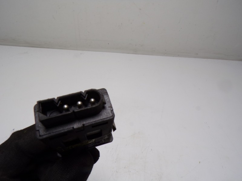 Recambio de modulo electronico para bmw serie 3 berlina (e36) 325i referencia OEM IAM 61318360883 1384031 