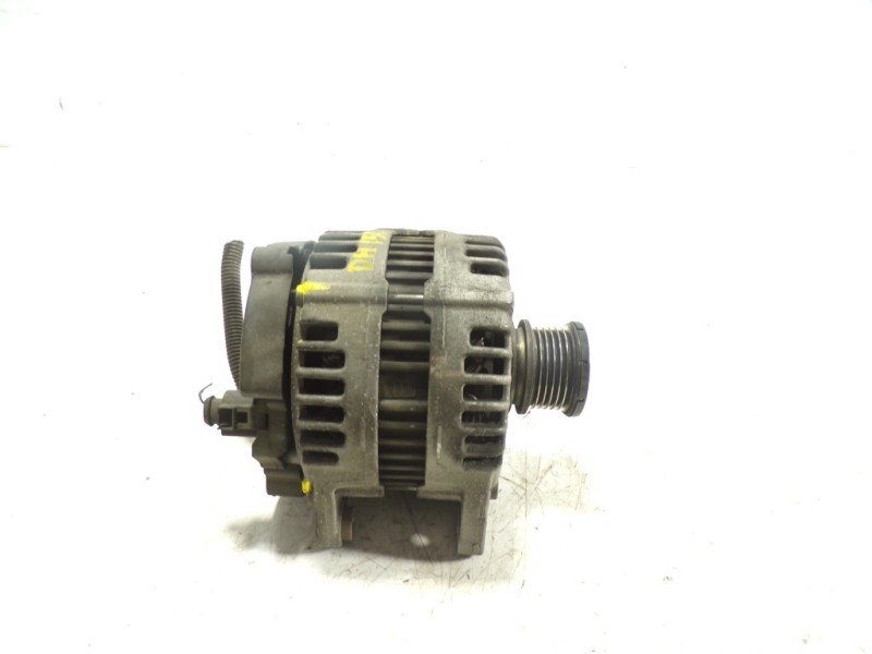 Recambio de alternador para audi a6 avant (4f2) 2.0 16v tdi referencia OEM IAM 03G903016L 03G903016L 0121715077