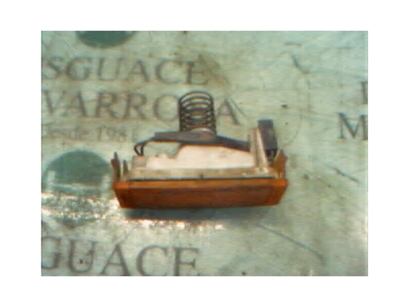 Recambio de piloto delantero derecho para renault rapid/express (f40) 1.6 diesel referencia OEM IAM   