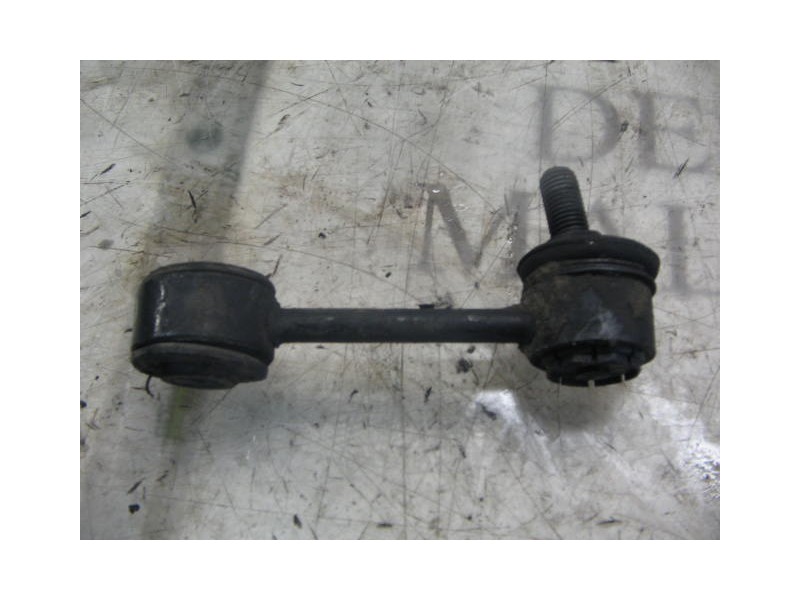 Recambio de tirante trasero derecho para kia shuma 1.5 ls berlina portón referencia OEM IAM   