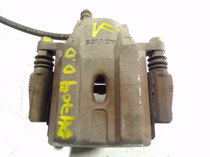 Recambio de pinza freno delantera derecha para toyota prius (nhw20) 1.5 cat referencia OEM IAM 4773047020  