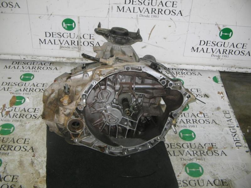 Recambio de caja cambios para renault safrane (b54) 2.2i referencia OEM IAM 7700748930 J7T762 