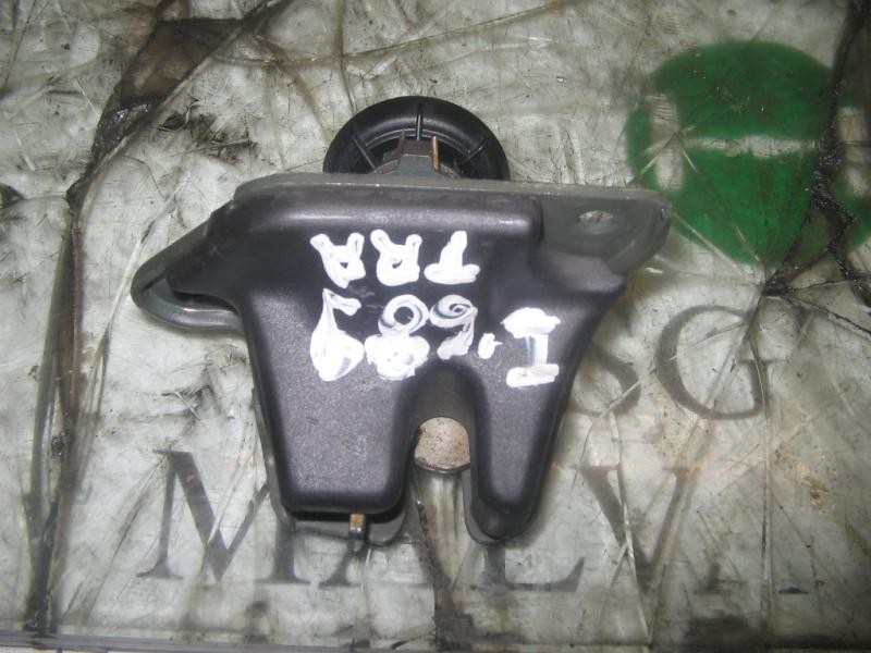 Recambio de maneta porton para fiat punto berl. (176) 1.2 cat referencia OEM IAM   