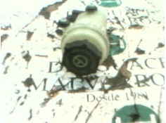 Recambio de deposito servo para ford focus berlina (cak) ghia referencia OEM IAM    2