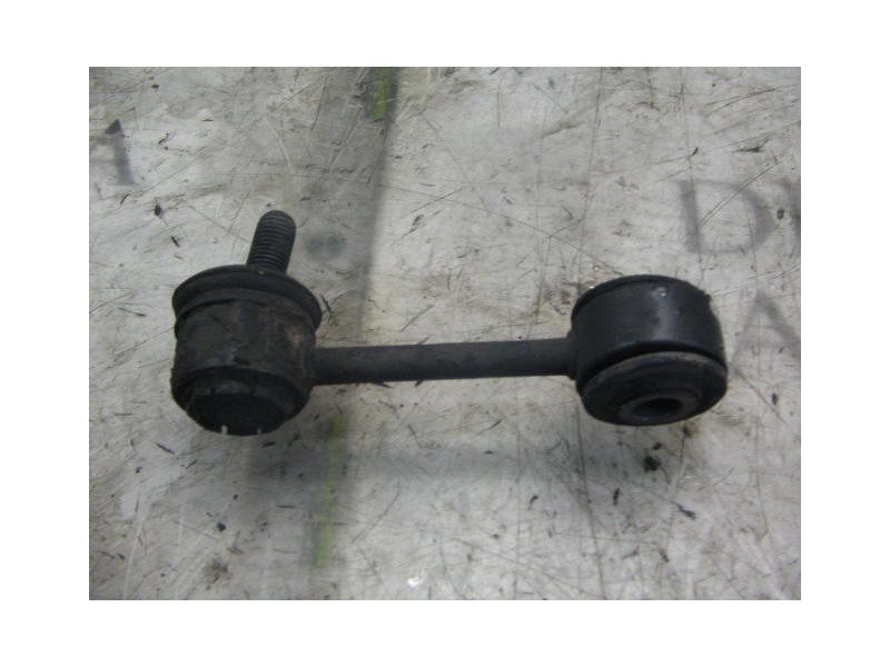 Recambio de tirante trasero izquierdo para kia shuma 1.5 ls berlina portón referencia OEM IAM   