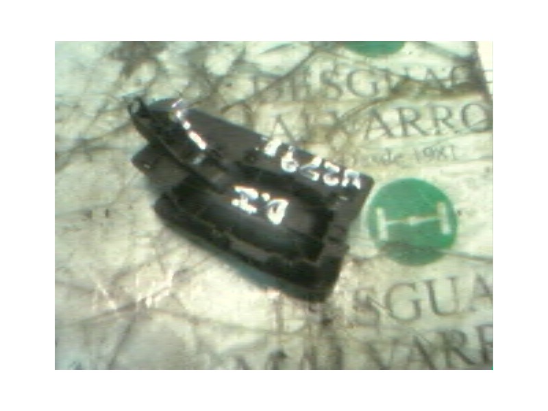 Recambio de maneta interior delantera izquierda para peugeot 307 (s1) xr referencia OEM IAM   