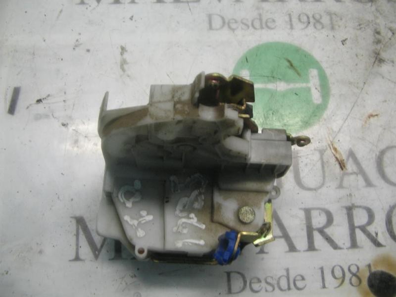 Recambio de cerradura puerta trasera derecha para nissan primera berlina (p11) básico referencia OEM IAM   