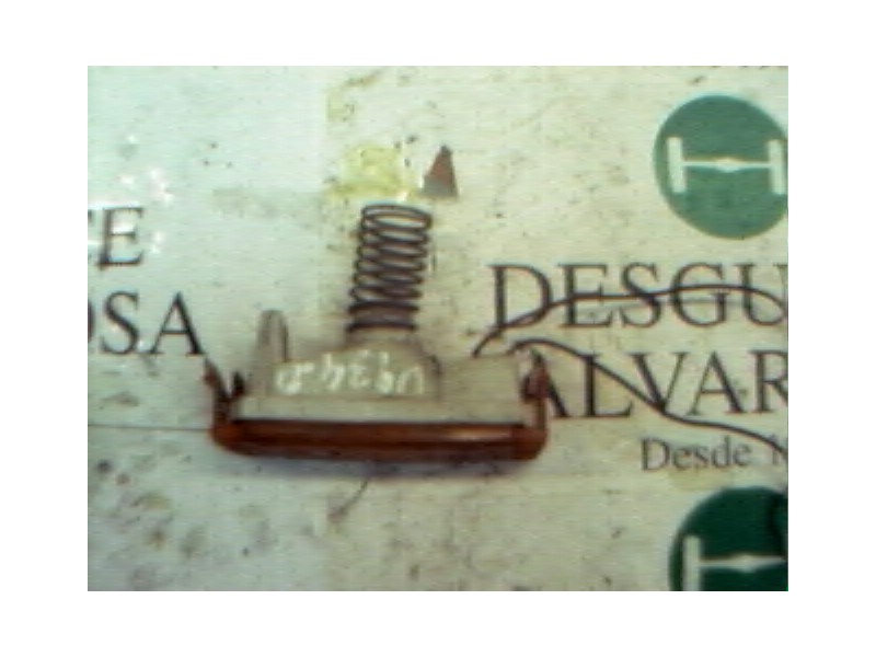 Recambio de piloto delantero izquierdo para renault rapid/express (f40) 1.6 diesel referencia OEM IAM   