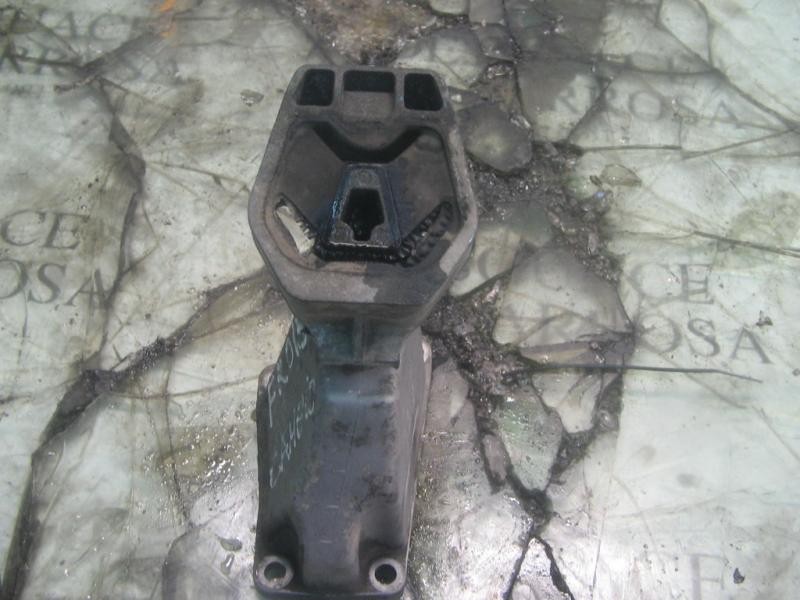 Recambio de soporte cambio para audi 100 berlina (c4) s4 referencia OEM IAM   