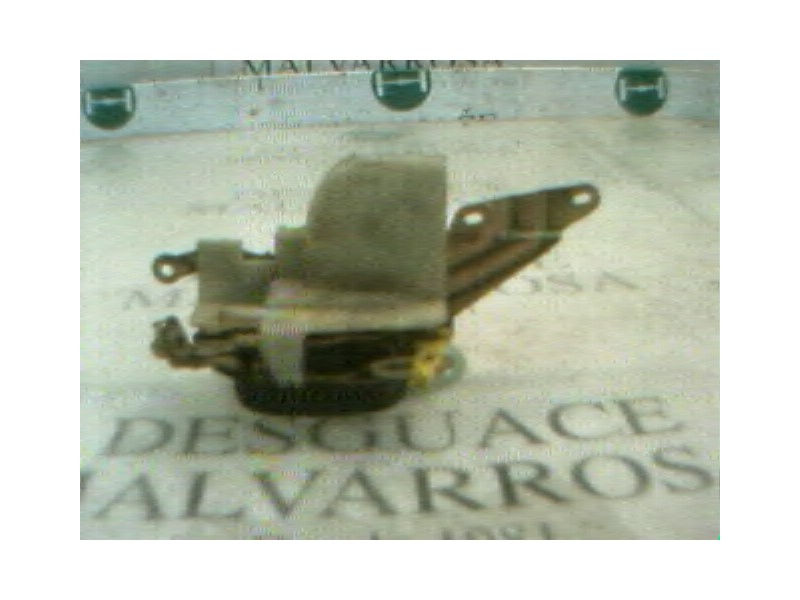 Recambio de cerradura puerta delantera derecha para opel corsa b sport referencia OEM IAM   