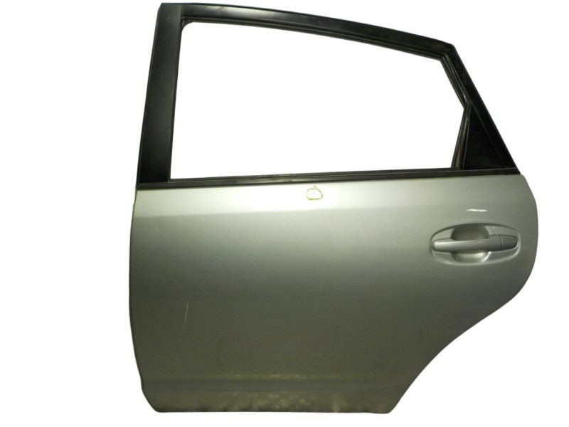 Recambio de puerta trasera izquierda para toyota prius (nhw20) 1.5 cat referencia OEM IAM 6700447040  