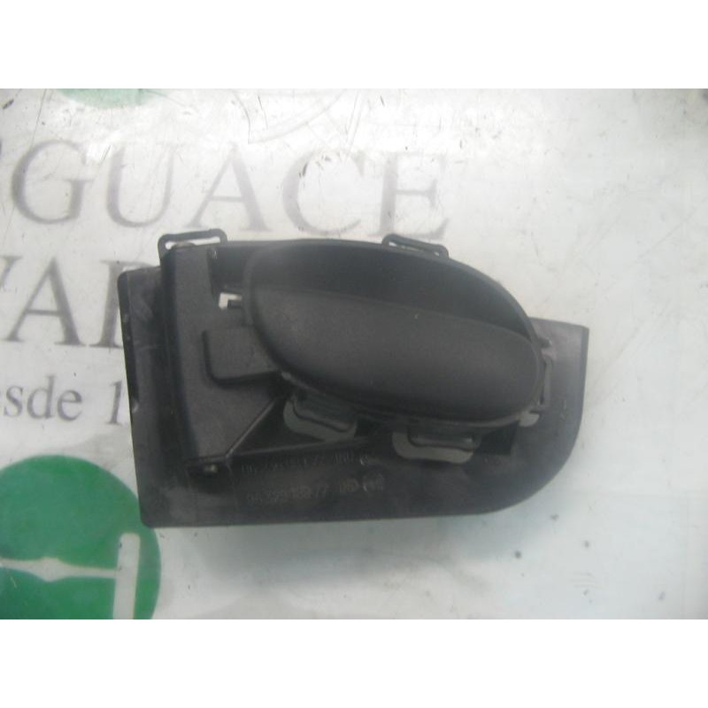 Recambio de maneta interior trasera izquierda para peugeot 206 berlina xt referencia OEM IAM   