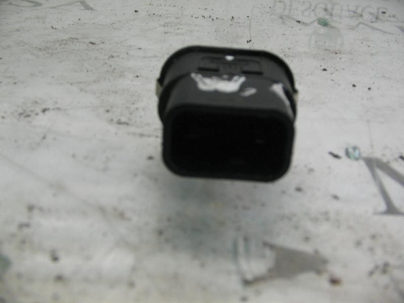 Recambio de modulo electronico para ford fiesta berlina ghia referencia OEM IAM   