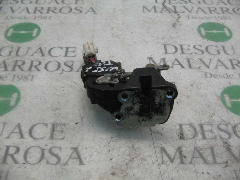 Recambio de cerradura puerta trasera derecha para toyota carina (t19) 2.0 berlina referencia OEM IAM   