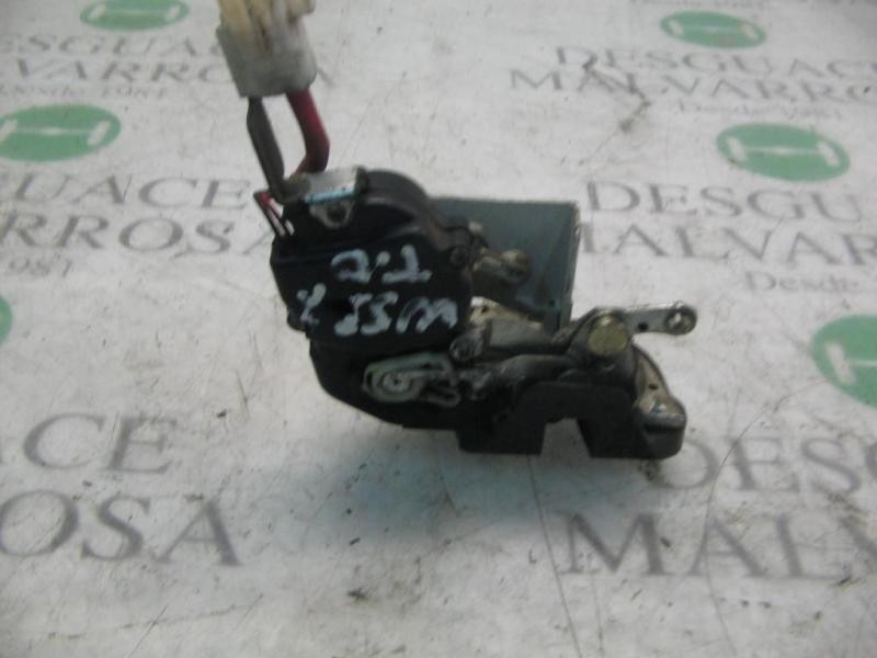 Recambio de cerradura puerta trasera derecha para toyota carina (t19) 2.0 berlina referencia OEM IAM   