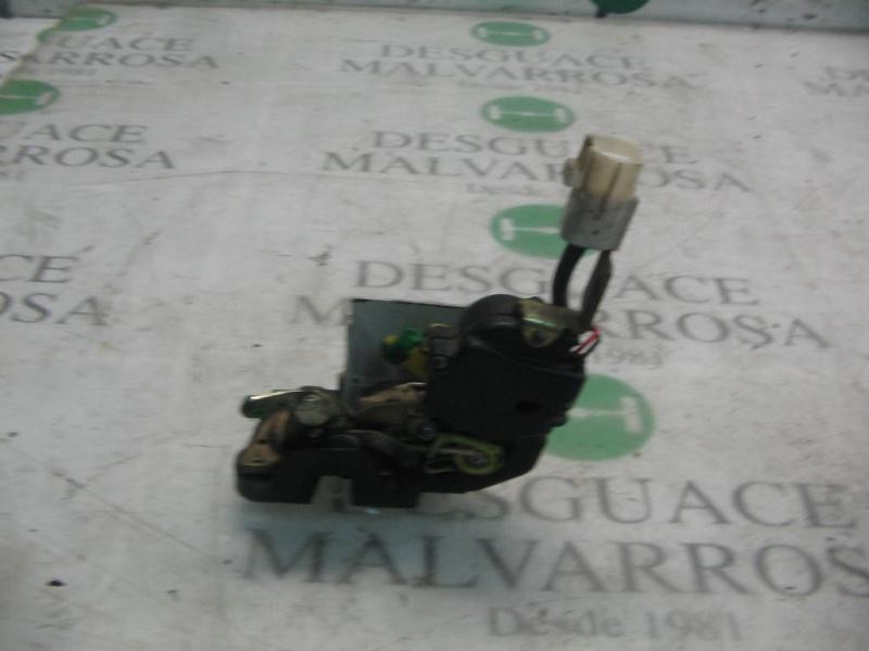 Recambio de cerradura puerta trasera izquierda para toyota carina (t19) 2.0 berlina referencia OEM IAM   